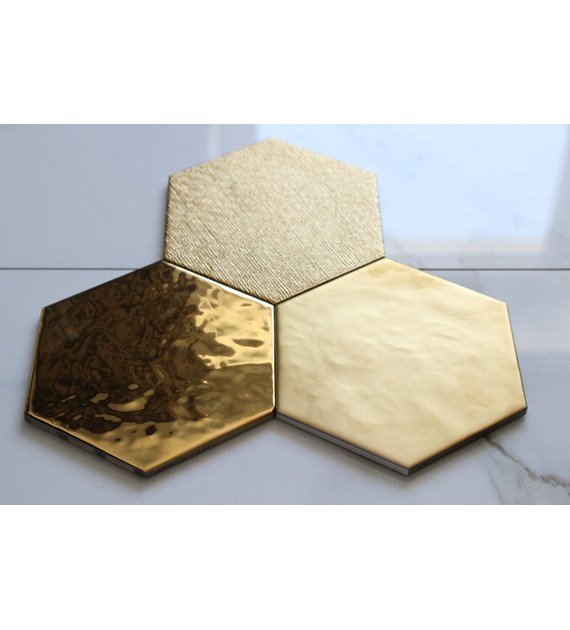 In The Tile Geom Gold 15x17 Matt