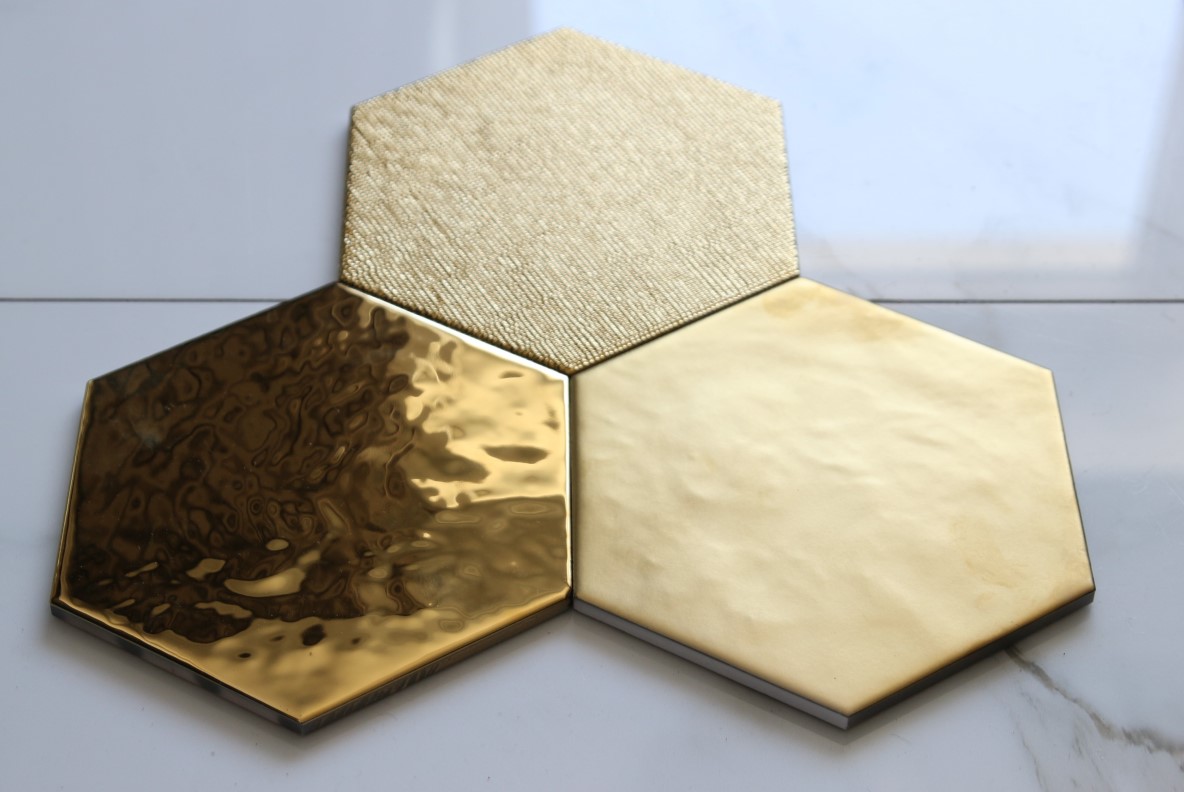 In The Tile Geom Gold 15x17 Matt