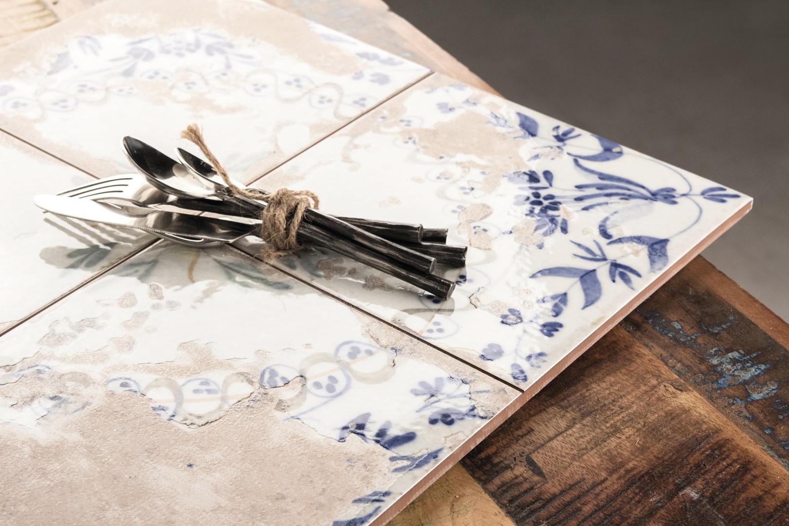 *Peronda FS Heritage Ornate LT 45x45